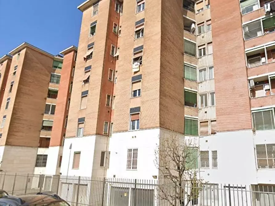 appartamento in vendita a Milano in zona Gratosoglio