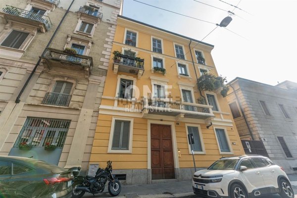 appartamento in vendita a Milano in zona Sempione