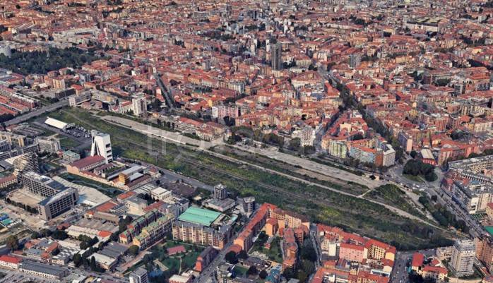 appartamento in vendita a Milano in zona Piazzale Lodi