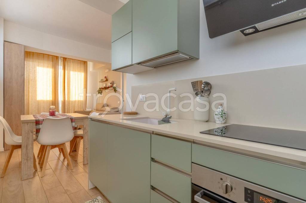 appartamento in vendita a Milano in zona Forlanini