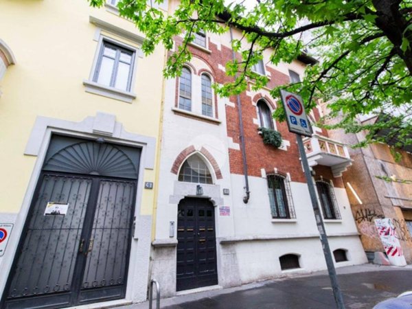 appartamento in vendita a Milano in zona Il Portello