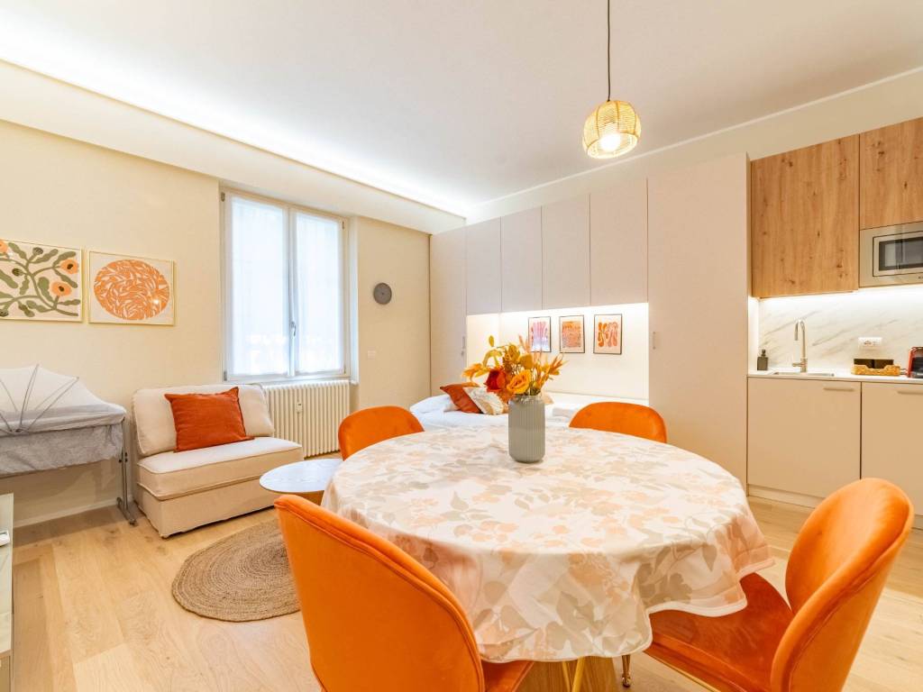 appartamento in vendita a Milano in zona Isola