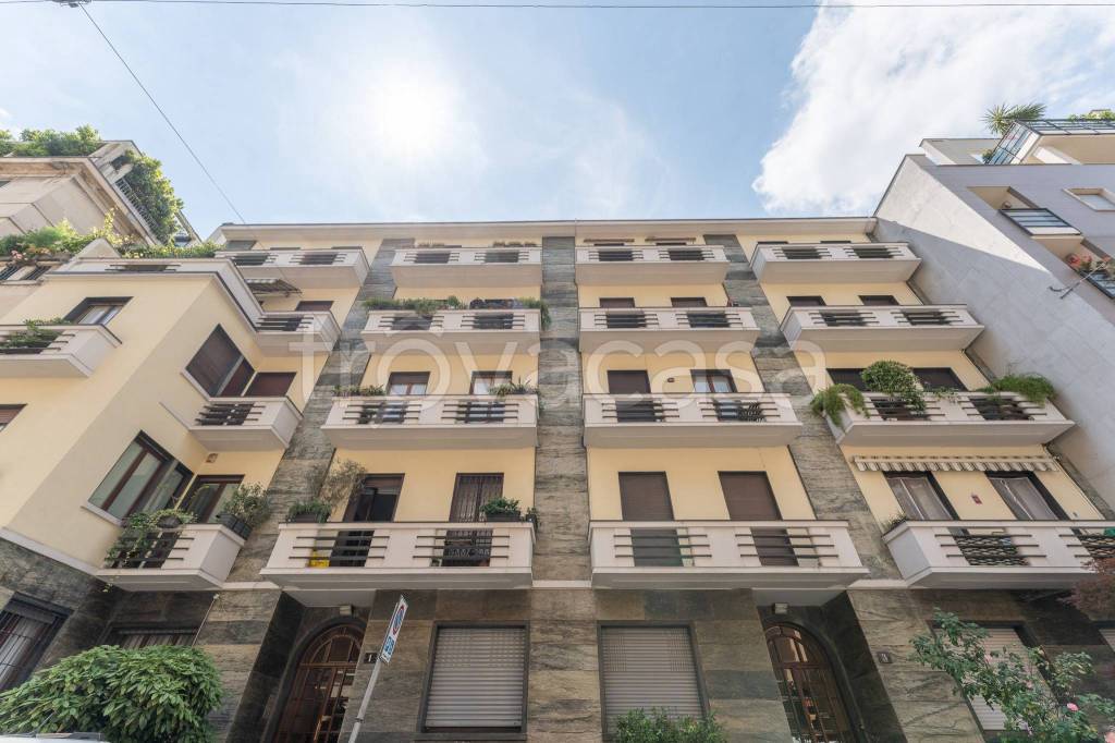 appartamento in vendita a Milano in zona Porta Venezia