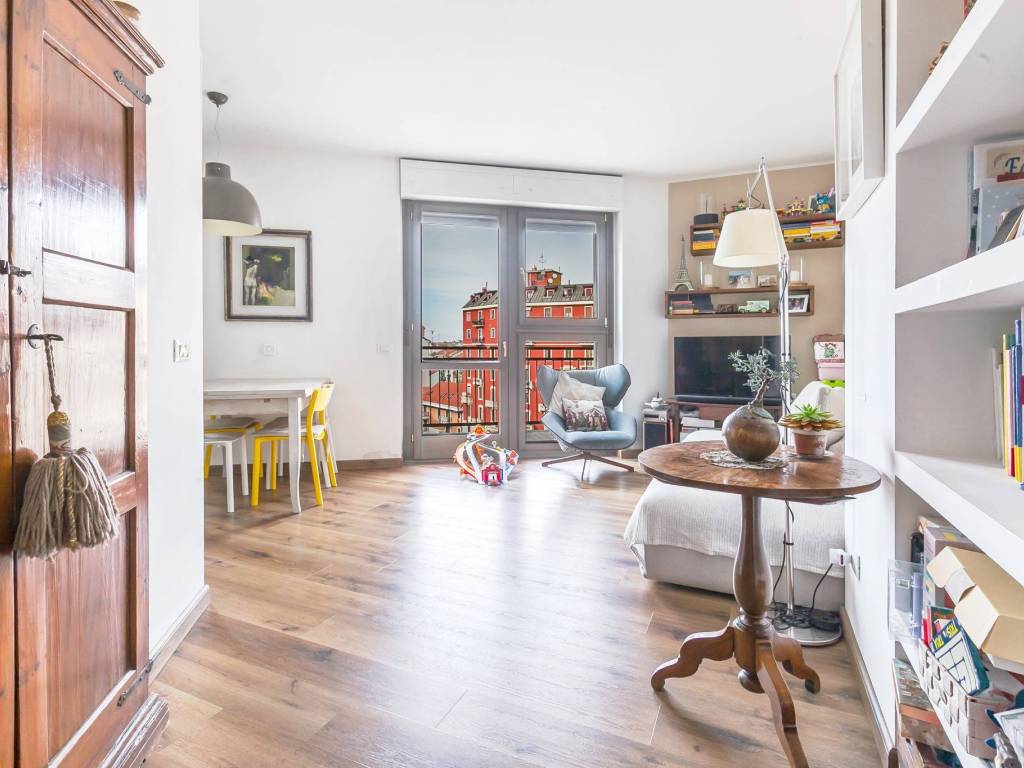 appartamento in vendita a Milano in zona Isola