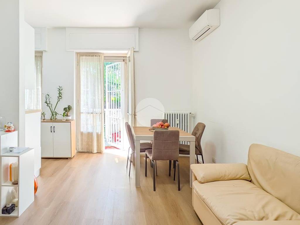 appartamento in vendita a Milano in zona Forlanini
