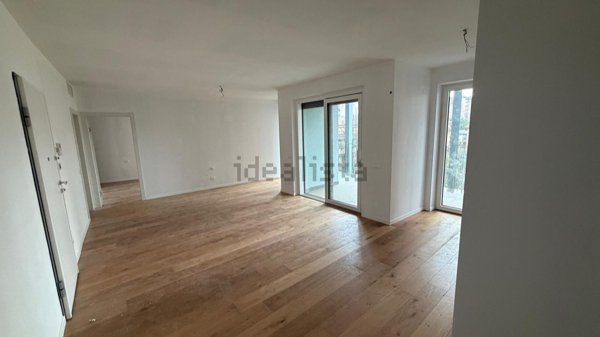appartamento in vendita a Milano in zona Quarto Cagnino