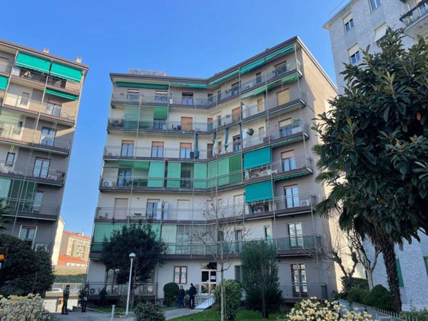 appartamento in vendita a Milano in zona Affori