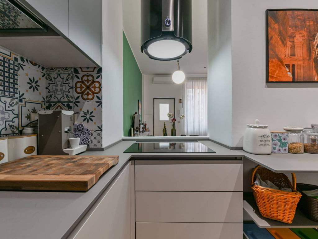 appartamento in vendita a Milano in zona Porta Vittoria