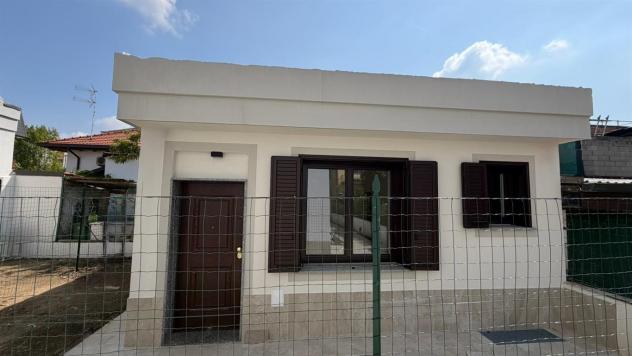 appartamento in vendita a Milano in zona Lorenteggio