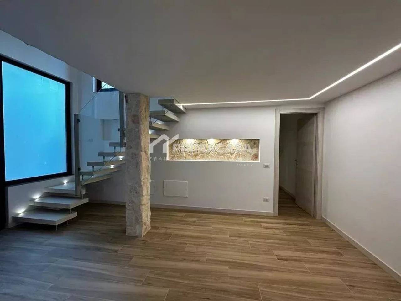 appartamento in vendita a Milano in zona Corvetto