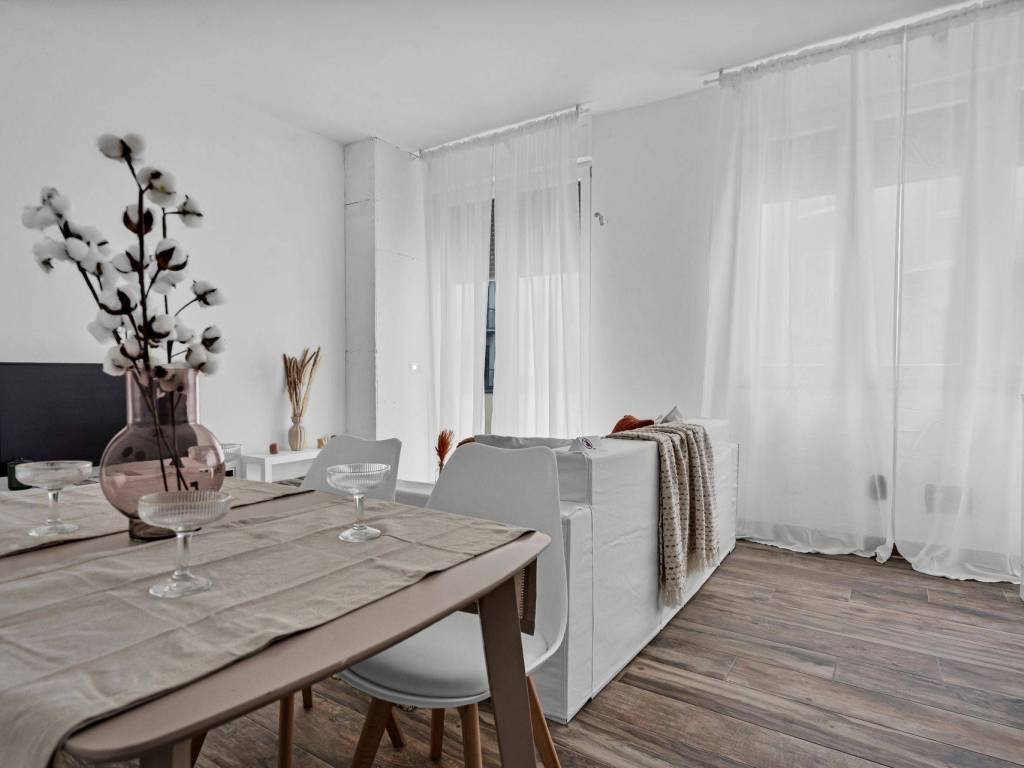 appartamento in vendita a Milano in zona Lambrate