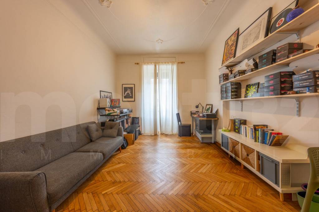 appartamento in vendita a Milano in zona Loreto