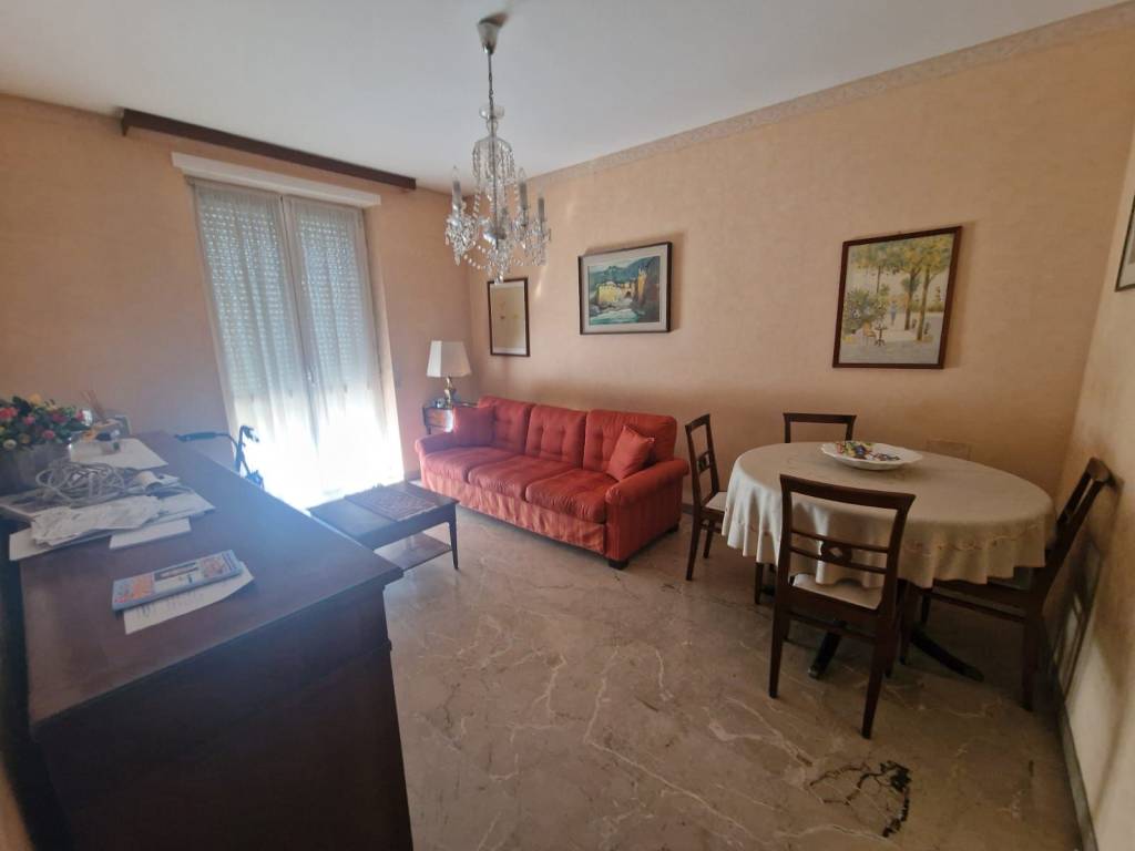 appartamento in vendita a Milano in zona Piazzale Lodi