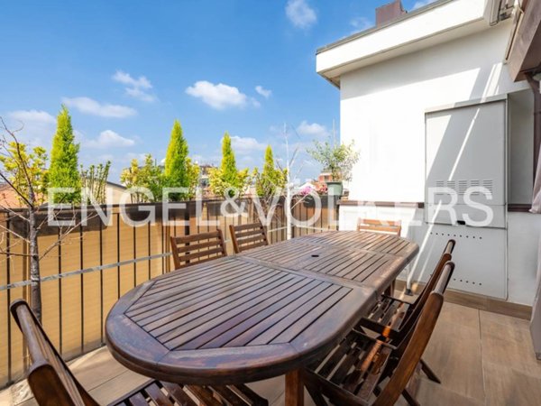 appartamento in vendita a Milano in zona Porta Vigentina