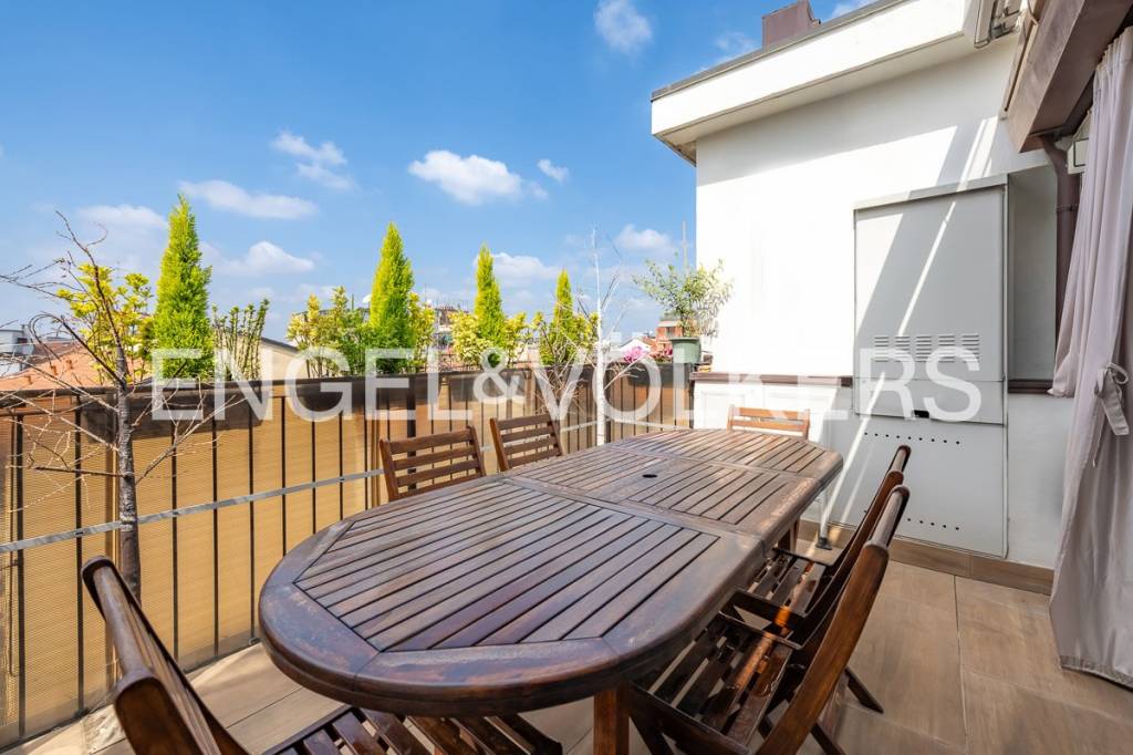 appartamento in vendita a Milano in zona Porta Vigentina