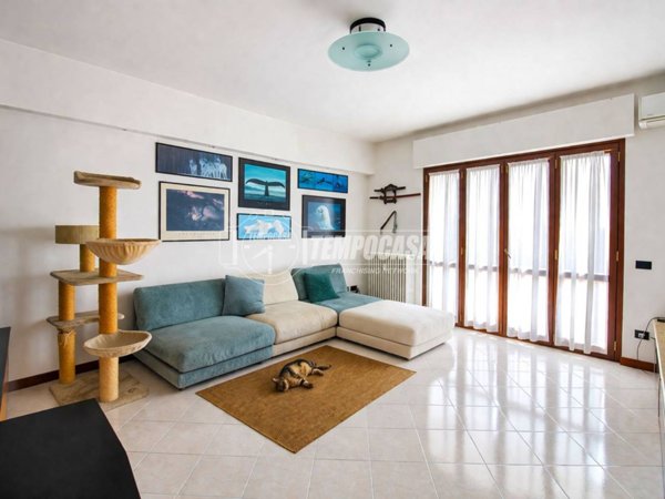 appartamento in vendita a Milano in zona Corvetto