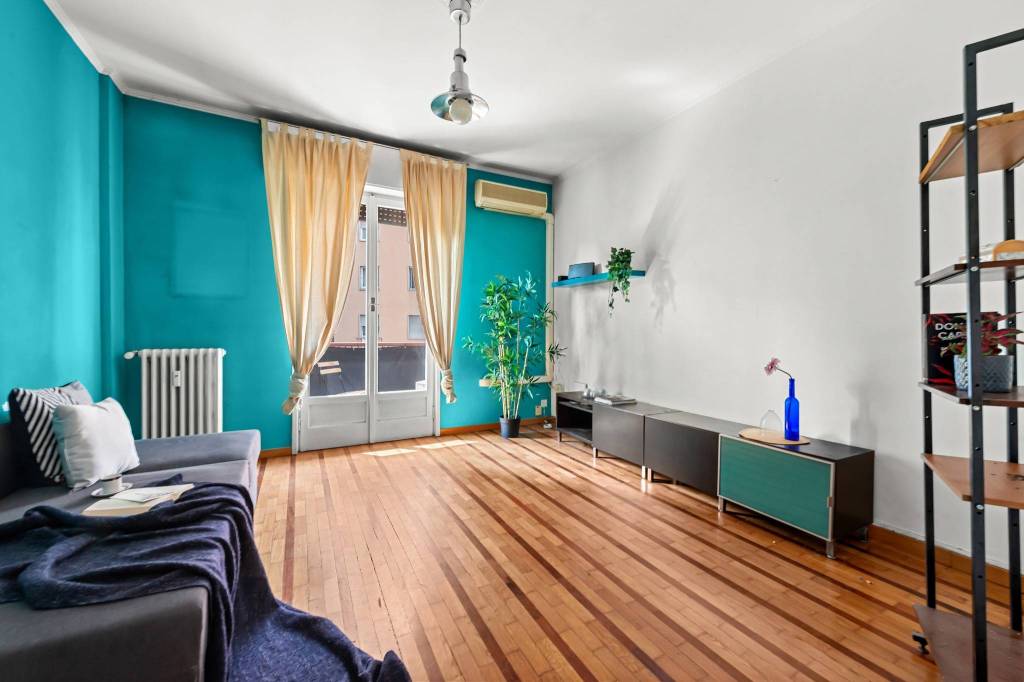 appartamento in vendita a Milano in zona Città Studi