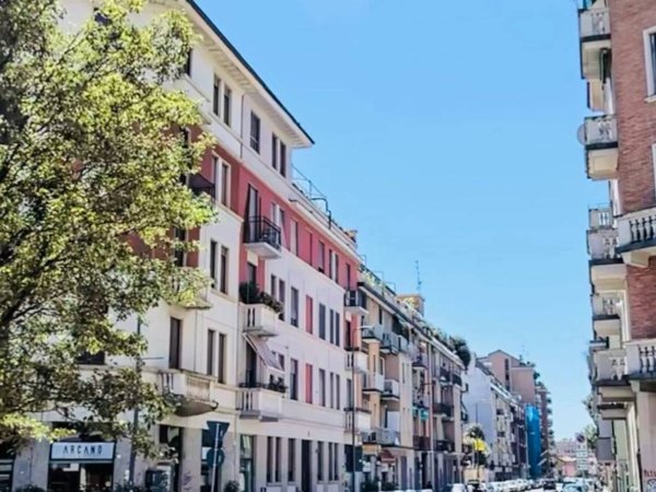 appartamento in vendita a Milano in zona San Cristoforo
