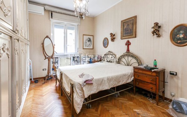 appartamento in vendita a Milano in zona QT8