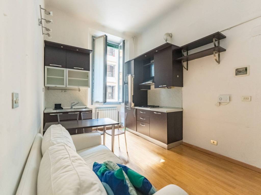 appartamento in vendita a Milano in zona Isola