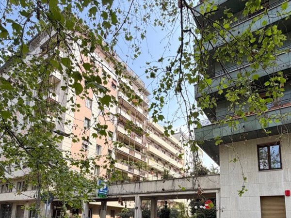 appartamento in vendita a Milano in zona Il Portello