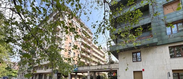 appartamento in vendita a Milano in zona Sempione