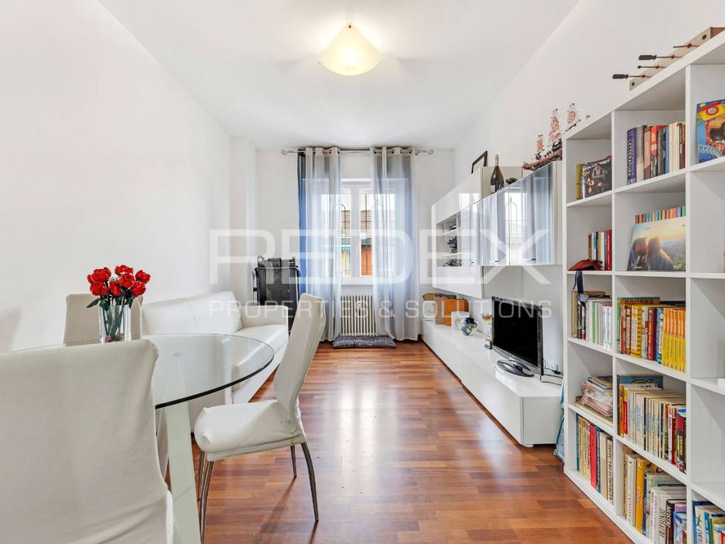 appartamento in vendita a Milano in zona Porta Vittoria