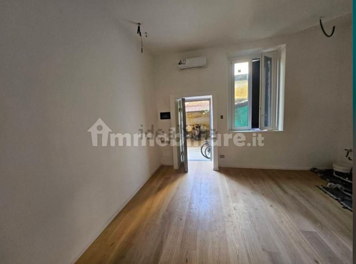 appartamento in vendita a Milano in zona Il Portello