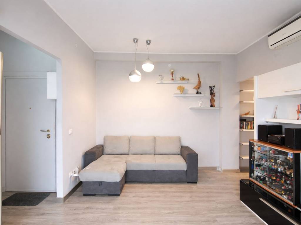 appartamento in vendita a Milano in zona Forlanini