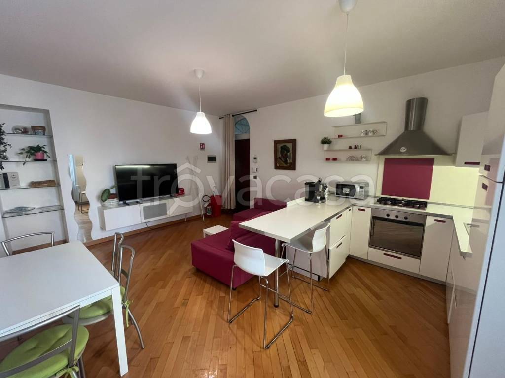 appartamento in vendita a Milano in zona Porta Venezia