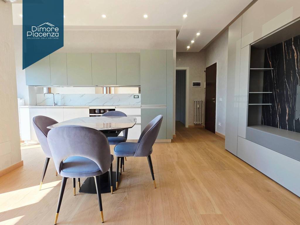 appartamento in vendita a Milano in zona Vigentino