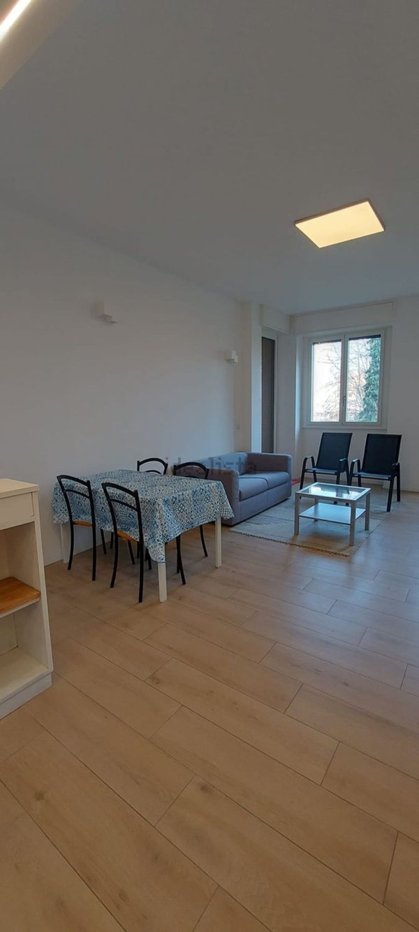 appartamento in vendita a Milano in zona Isola