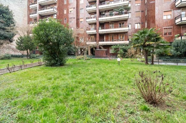 ufficio in vendita a Milano