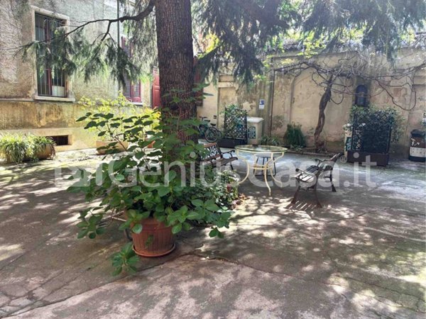 appartamento in vendita a Milano in zona Dergano