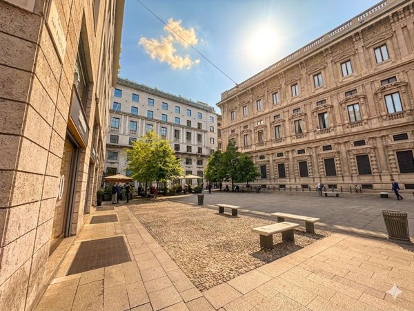 appartamento in vendita a Milano in zona Sempione