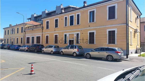 appartamento in vendita a Milano in zona Morsenchio