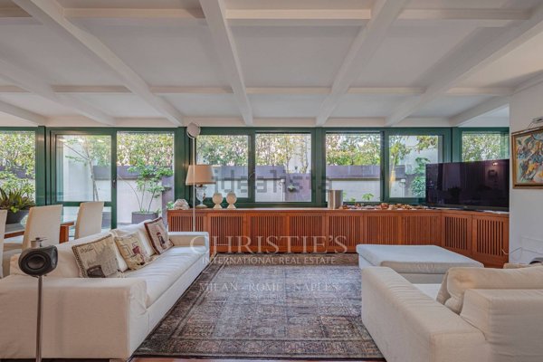 appartamento in vendita a Milano in zona Bocconi