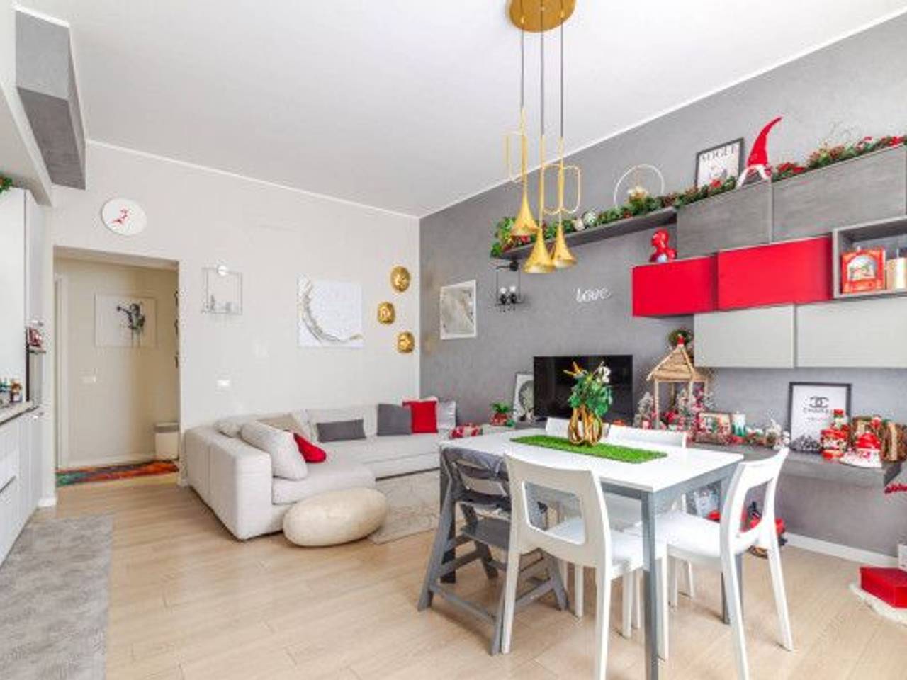 appartamento in vendita a Milano in zona Isola