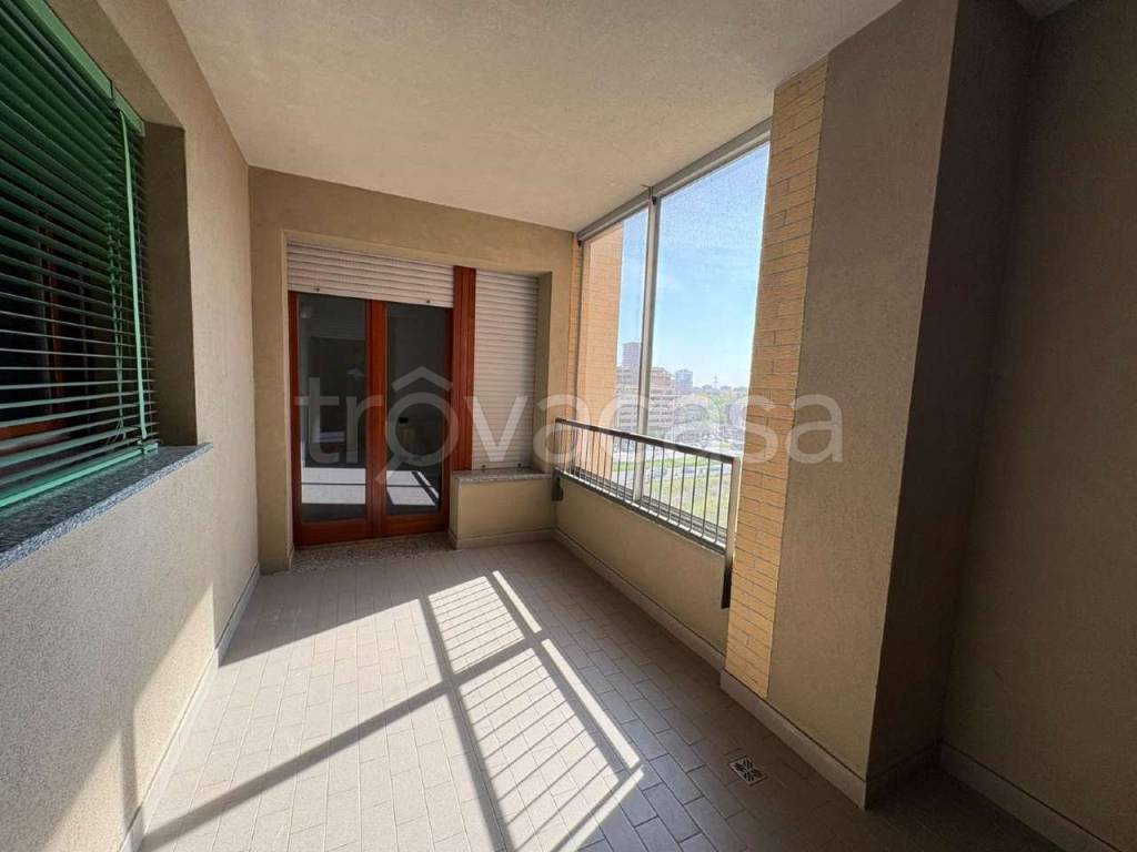 appartamento in vendita a Milano in zona Adriano