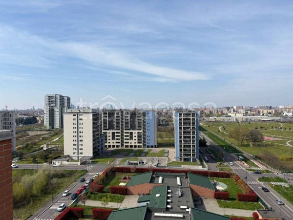 appartamento in vendita a Milano in zona Adriano
