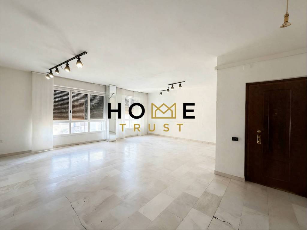 appartamento in vendita a Milano in zona Famagosta