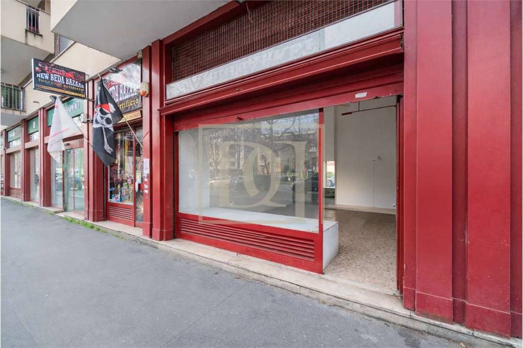 negozio in vendita a Milano