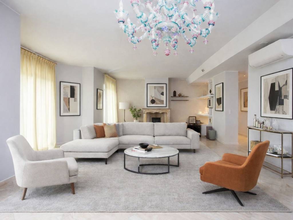 appartamento in vendita a Milano in zona Città Studi