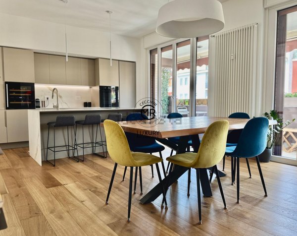 appartamento in vendita a Milano in zona Isola