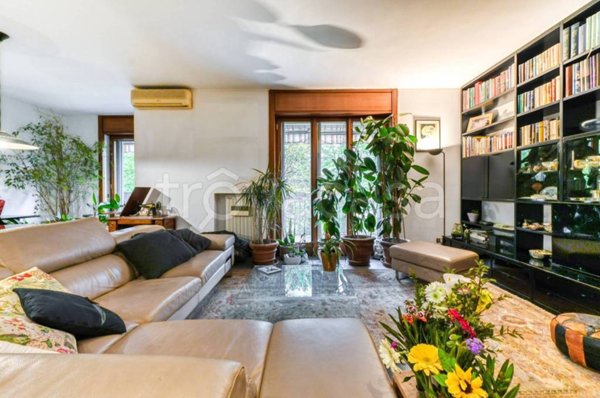 appartamento in vendita a Milano in zona San Siro
