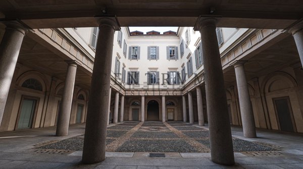 ufficio in vendita a Milano in zona Brera