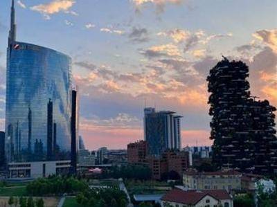 appartamento in vendita a Milano in zona Porta Nuova