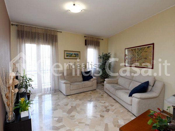 appartamento in vendita a Milano in zona Dergano