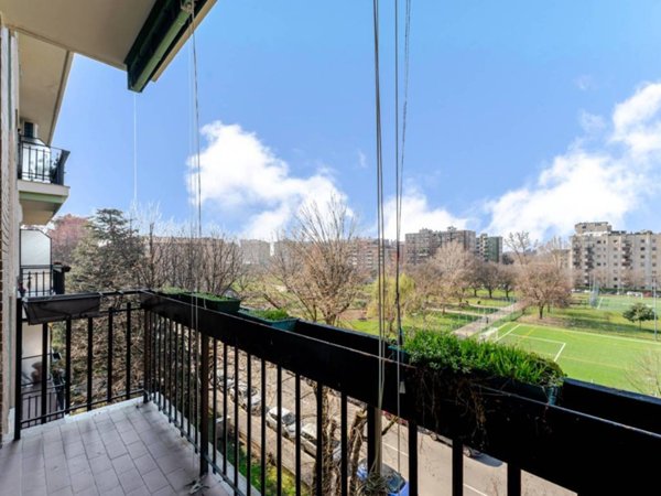 appartamento in vendita a Milano in zona Vigentino