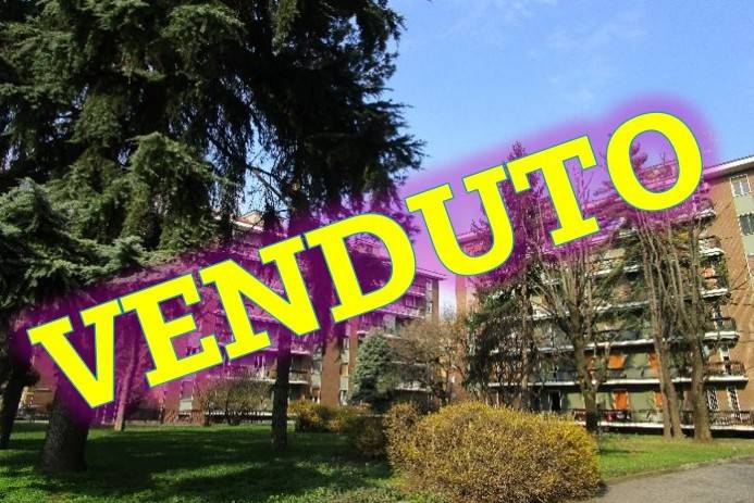 appartamento in vendita a Milano in zona Vigentino